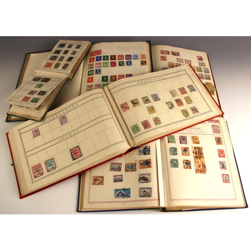 470 - A collection of five stamp albums and a folder, comprising: a Simplex Blank Album with world collect... 