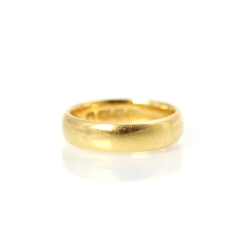 167 - A 22ct wedding band, stamped ‘AH’ Birmingham 1918, ring size J, 5gms