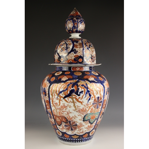 604 - A large Japanese Imari temple jar, Meiji period (1868-1912), the large baluster shaped vase decorate... 