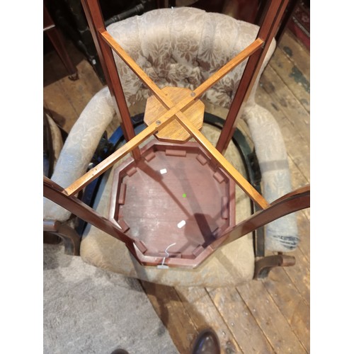 1011 - A satinwood and specimen parquetry plant stand, late 19th/early 20th century, the octagonal top inla... 