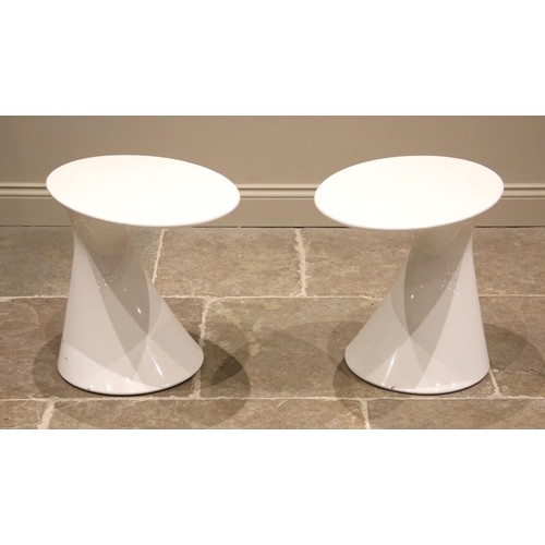 1083 - Tod Bracher for Zanotta, a pair of Italian Tod side tables, polypropylene and lacquer, finished in w... 