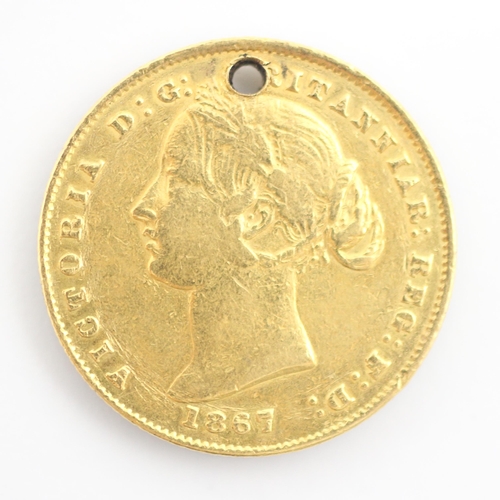 172 - An Australia one sovereign, dated 1867, with drill hole to the top, 8gms