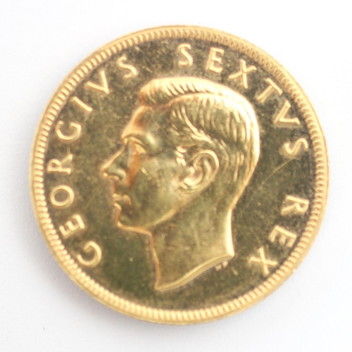 175 - A South African £1 coin, with George VI to reverse 'Georgivs Sextvs Rex' 8gms