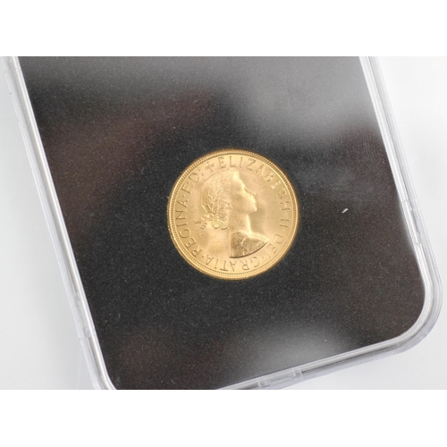 176 - A Queen Elizabeth II full sovereign, dated 1957, within presentation box
Possibly for the first mass... 