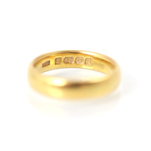 251 - A 22ct yellow gold wedding band, stamped 'HA' Birmingham 1917, ring size M, 6gms