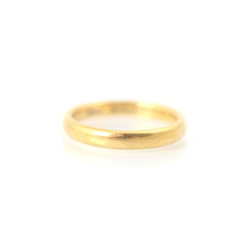 270 - A 22ct yellow gold wedding band, stamped Birmingham possibly 1928, ring size Q 1/2, 5gms