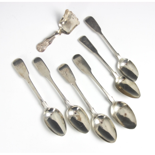 43 - A selection of silver items, to include; a pair of short candlesticks A J Pepper & Co Ltd, Birmingha... 