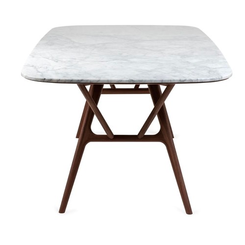 1060 - A Heals 'Anais' walnut and Carrara marble contemporary dining table, early 21st century, the rectang... 