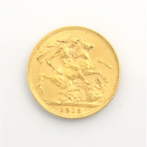60 - A George V gold full sovereign, dated 1913, 8gms