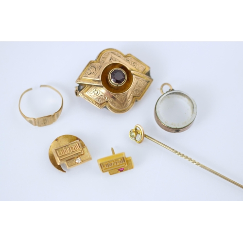 268 - A selection of jewellery, including a 19th century style gold coloured brooch, the stylised lozenge ... 