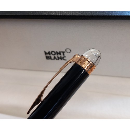 113 - A Mont Blanc ballpoint pen, marked to the top 'Mont Blanc' 14cm long, with box