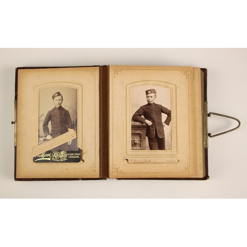 261 - A carte de visite depicting Count Primo Magri (1849-1920) and his wife Lavinia Warren (1841-1919) (w... 