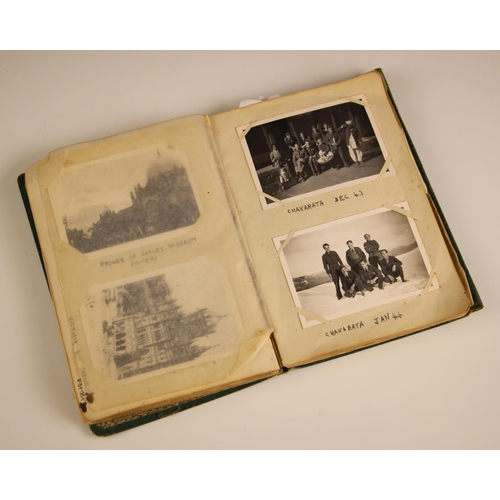 264 - A photograph album covering the period 1937 to 1944 depicting scenes of military service in South Af... 