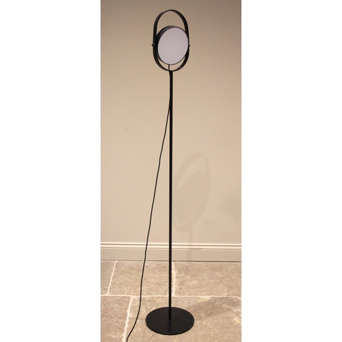 684 - A Ligne Roset 'head light' floor lamp, in satin black lacquered metal with adjustable axis lamp, 181... 