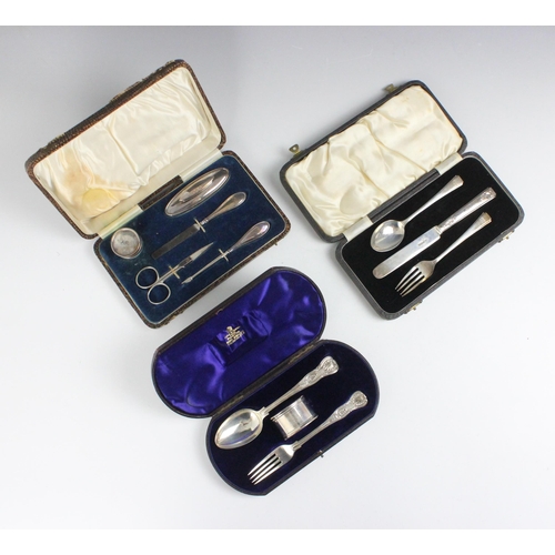 78 - A Victorian silver Kings pattern cased christening set, John Aldwinckle and Thomas Slater, London 18... 