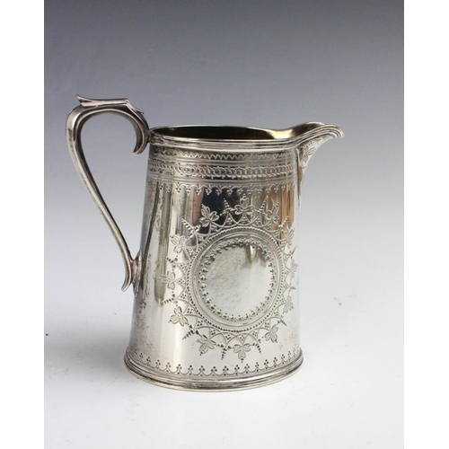 80 - A Victorian silver twin handled sugar bowl and milk jug, John, Edward, Walter & John Barnard, London... 