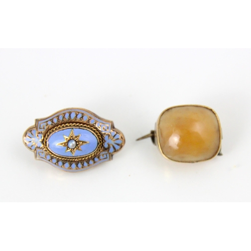 173 - A group of five brooches, including a 9ct yellow gold Edwardian seed pearl example, the bar brooch w... 