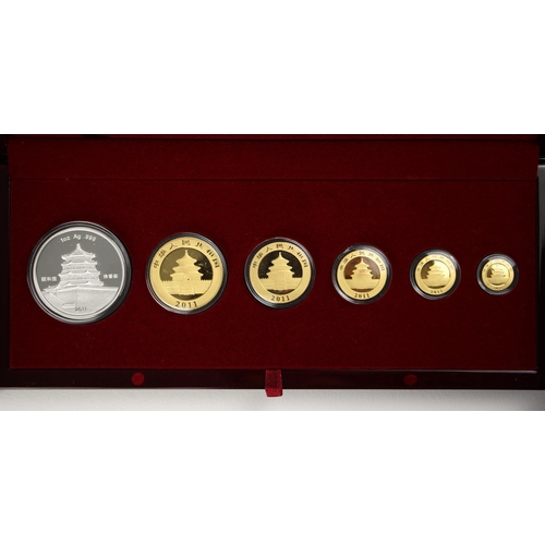 100 - China, China Panda Gold and Lunar Premium set, 2011, comprising: 500 Yuan, 200 Yuan, 100 Yuan, 50 Yu... 