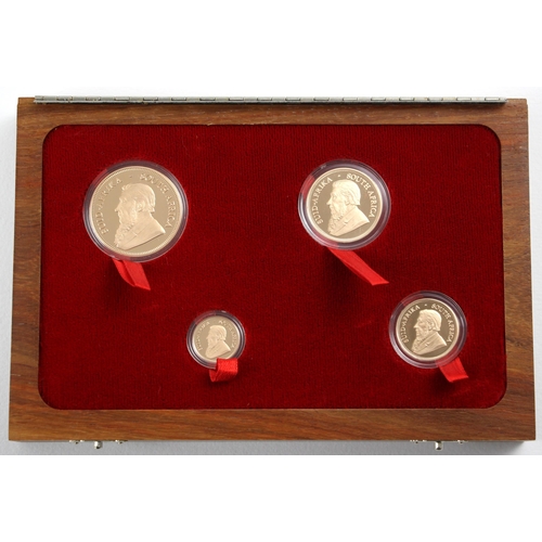 134 - South Africa, Krugerrand collectors set, The 90th Birthday celebration of Queen Elizabeth II, 2016, ... 