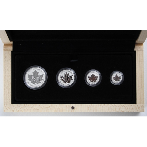 143 - Elizabeth II (1952-2022) The Royal Canadian Platinum Wedding Anniversary Prestige Set, 2017, proof, ... 