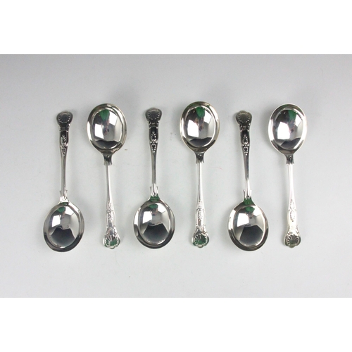 26 - A set of six George V silver Kings pattern soup spoons, ‘FM’ Sheffield 1929, with monogram to termin... 