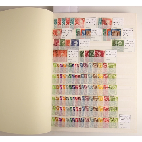 210 - A large quantity of mint and used stamps in dealer stock books, comprising: Germany 1872-1945 (four ... 