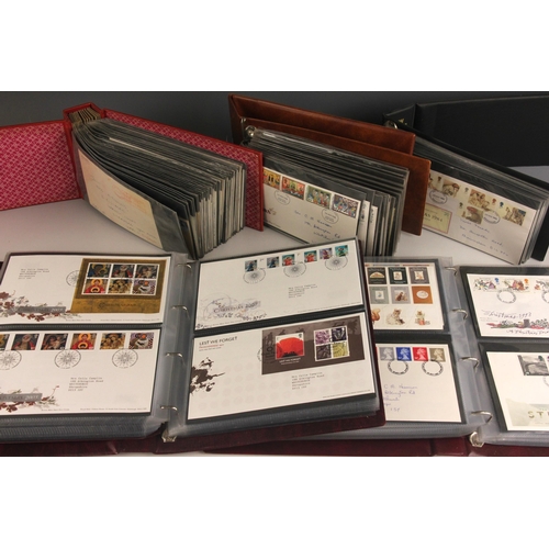 211 - A very large accumulation of stamps, covers, booklets, presentation packs, FDCs, PHQs etc: includes ... 