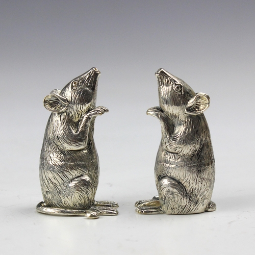 39 - A pair of Continental white metal novelty salt pots, modelled as rats with realistically chased deta... 