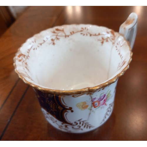 269 - A selection of Coalport cobalt blue batwing decorated tea and coffee wares, comprising: five teacups... 