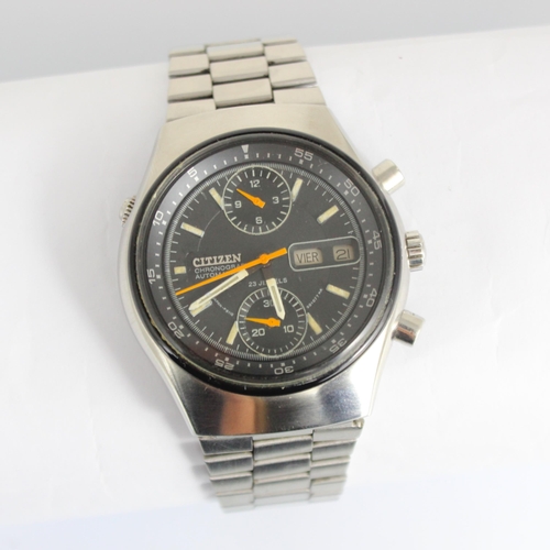 143 - A Citizen Chronograph Automatic wristwatch, the black dial with two subsidiary dials and date/day ap... 