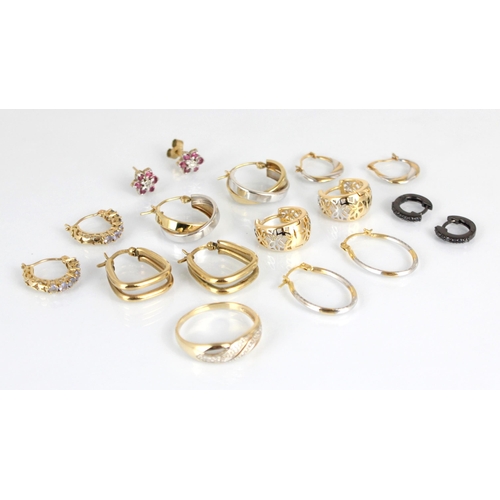 169 - A selection of yellow metal and gold coloured earrings, including a pair of two tone hoop earrings, ... 