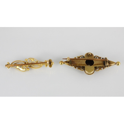 297 - A late 19th century 15ct yellow gold diamond bar brooch, the central old cut diamond within raised c... 