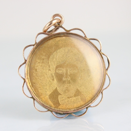 318 - An Edward VII dot engraved gilt half penny pendant, the reverse of the half penny depicting an Eton ... 