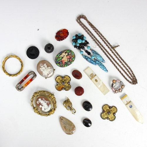 344 - A selection of costume jewellery, including beads, gold coloured chain, cameo, banded agate jeweller... 