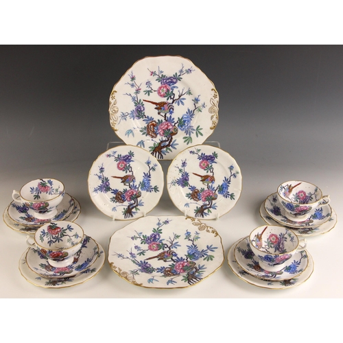 568 - A Spode Copeland's China part tea service, pattern number R4738, comprising: eleven teacups, nine sa... 