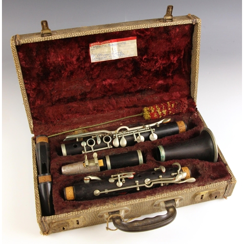 620 - A vintage Clarinet, by repute belonging to English jazz clarinettist Monty Sunshine (1928-2010), in ... 