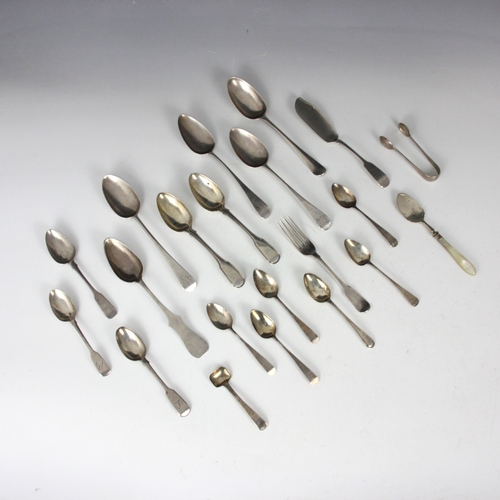 81 - A selection of silver flatware, including a set of three George III silver Old English pattern table... 