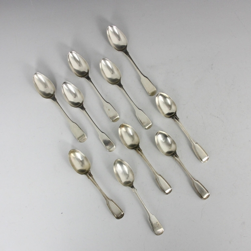 16 - A set of five Victorian silver fiddle pattern teaspoons, Samuel Hayne and Dudley Cater, London 1843,... 