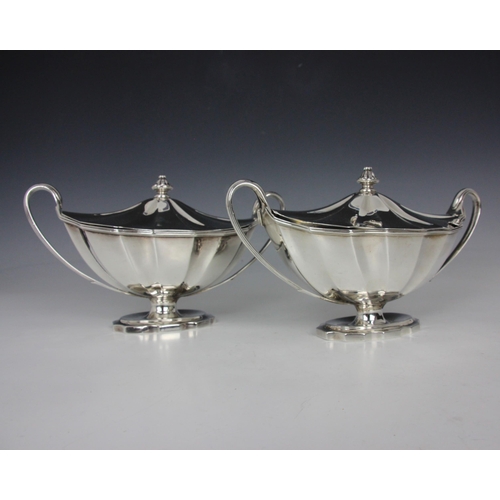 8 - A pair of George III sauce tureens and covers, Andrew Fogelberg & Stephen Gilbert, London 1791, of s... 