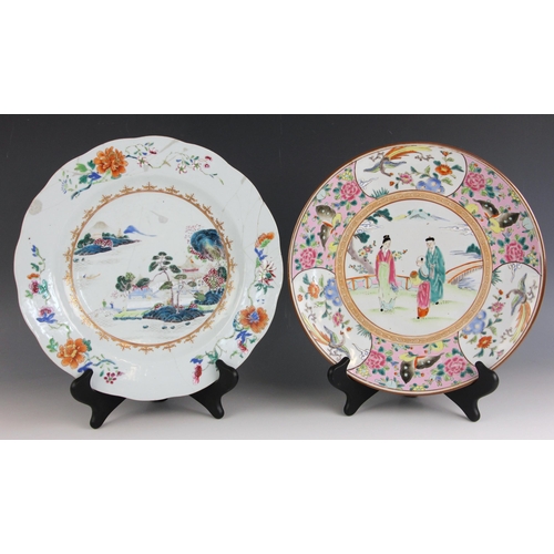 585 - A Chinese porcelain famille rose charger, Yongzheng (1722-1735), of circular form with shaped rim en... 