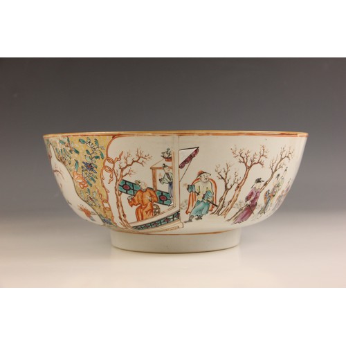 593 - A Chinese porcelain famille rose centre bowl, Qianlong (1736-1795), the large circular bowl external... 