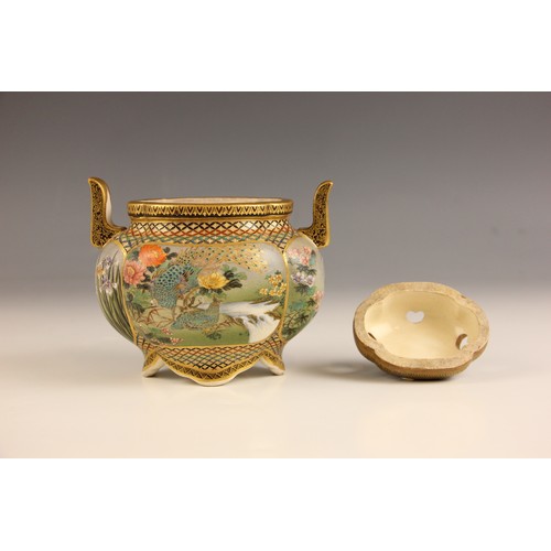 589 - A fine Japanese Satsuma porcelain Koro and cover, Meiji Period (1868-1912), the quatrefoil shaped bo... 