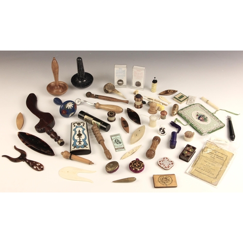 738 - A selection of needlework and sewing accessories, 19th century and later, to include needle cases, t... 