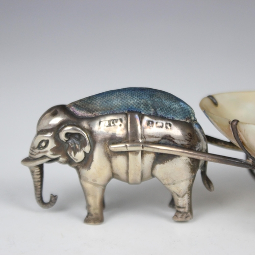 95 - An Edwardian silver novelty pin cushion, Adie & Lovekin Ltd, Birmingham 1908, modelled as an elephan... 