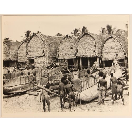 488 - FRANK HURLEY (Australian, 1895-1962), thirty one photographic prints taken by Hurley between 1920 an... 