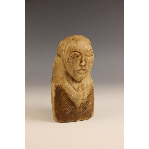 643 - A South Arabian carved alabaster head, 17.5cm high