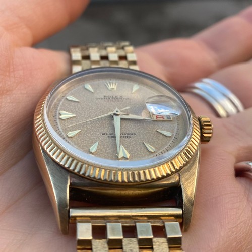 157 - A mid 20th century 9ct Rolex Oyster Perpetual Datejust 'Red' wristwatch, ref: 6305, the circular pat... 