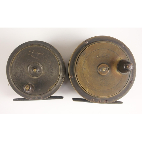 520 - A Victorian brass centre-pin salmon fishing reel by Jones of 111 Jermyn Street, London, 11cm diamete... 