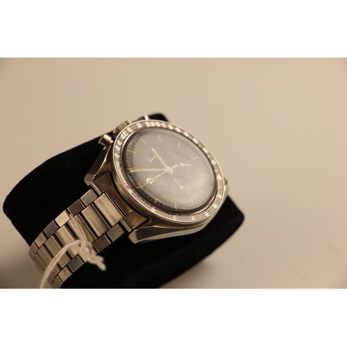 155 - An Omega stainless steel Speedmaster professional wristwatch, the black dial with luminous hands and... 