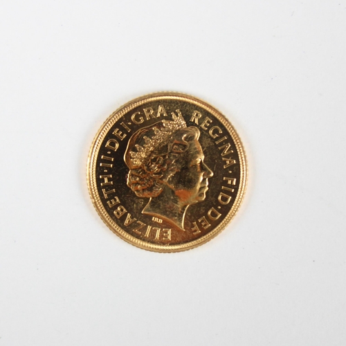 158 - Elizabeth II (1952-2022) Full sovereign, dated 2005, 8gms